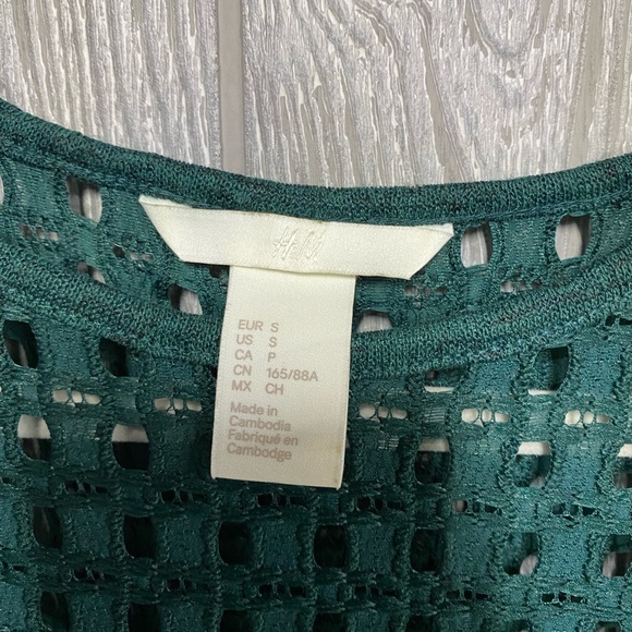 Green H & M Lace Top NWOT Size Small - Picture 3 of 3